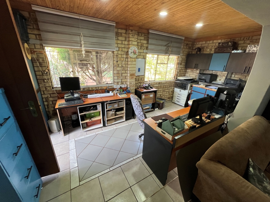 4 Bedroom Property for Sale in Stilfontein North West